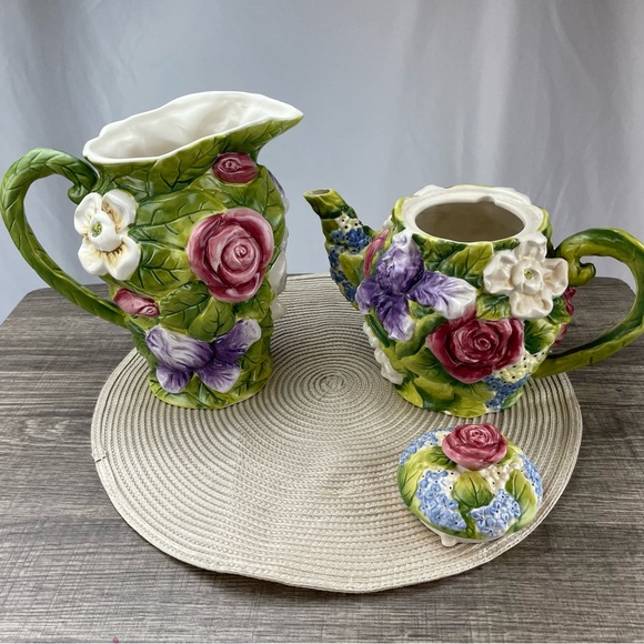 Ceramic Plant/Flower Themed Teapot & Pitcher Spring Summer Decor Homedecor - Picture 2 of 5